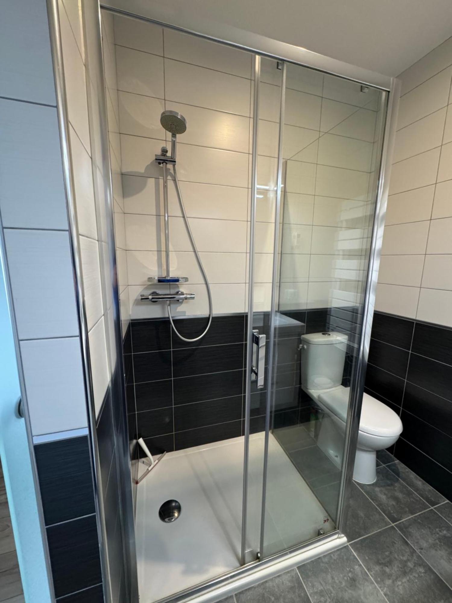 Appartement Le Madargue Idealement Place Châtel-Guyon Eksteriør billede